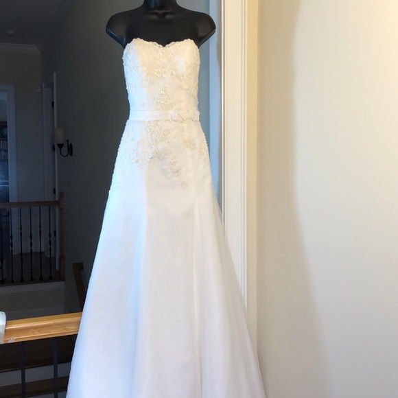 KIRSTIE KELLY sz 2 cream wedding gown dress - Picture 1 of 8